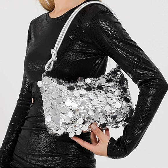 Silver Sequin Handbag - Picture 4 of 6